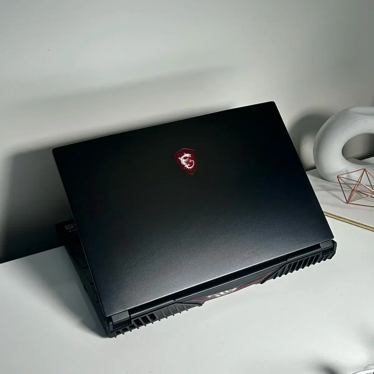 MSI msi MSI GL65 9SD Gaming Laptop /i7/GTX 1660ti on Bunjang