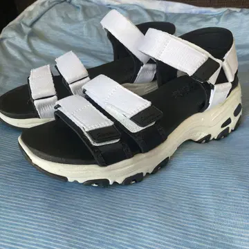 Skechers 스포츠 샌들 블랙/화이트