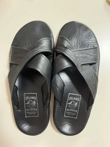 ISLAND SLIPPER 블랙 샌들 27cm
