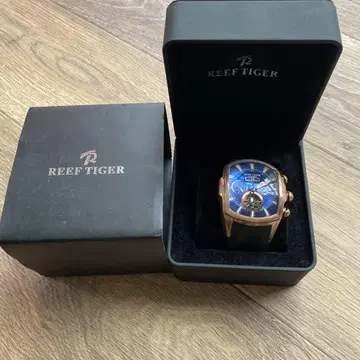 REEF TIGER 손목시계 리프 타이거 오토매틱 자동 감기 러버