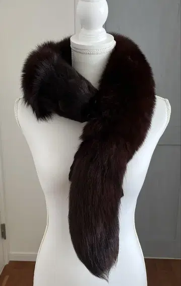 다크 브라운 퍼 스톨