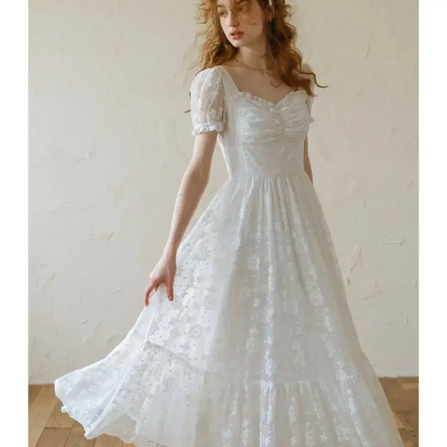 smoothmood Estonia Dress White ワンピース smoothmood Estonia Dress White ワンピース White Office