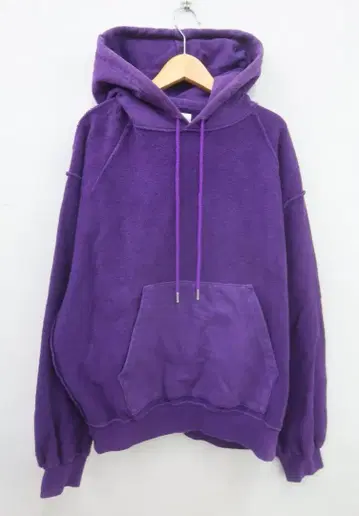 이름. 19AW 안쪽이 바깥으로 나온 후드 스웨터