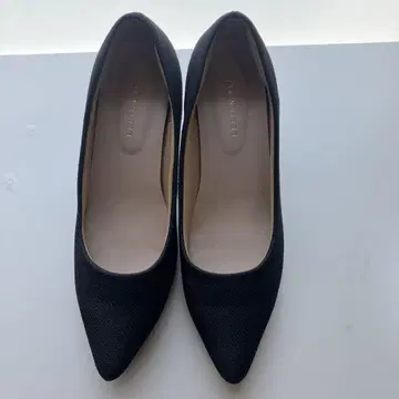 블랙 스틸레토 하이힐 사이즈 37 (23.5cm~24cm)