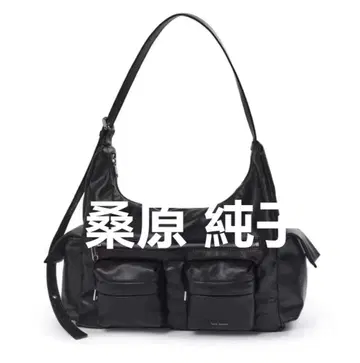 블랙 가죽 숄더백