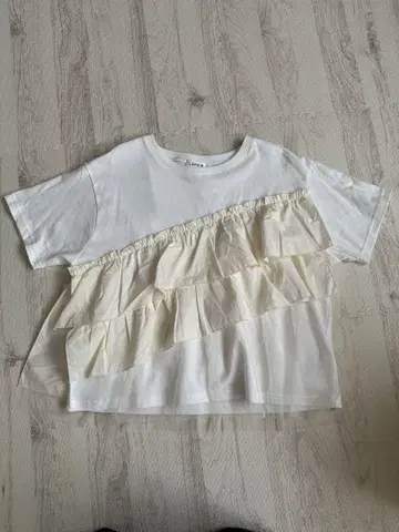 LEPSIM 이소재 프릴 도킹 T