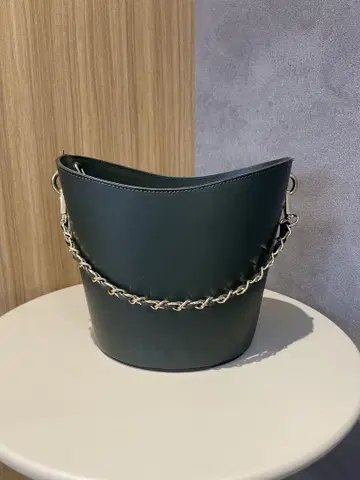 다크 그린 양동이형 핸드백