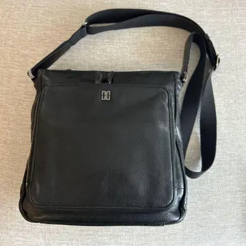DAKS LONDON 숄더백 블랙 가죽