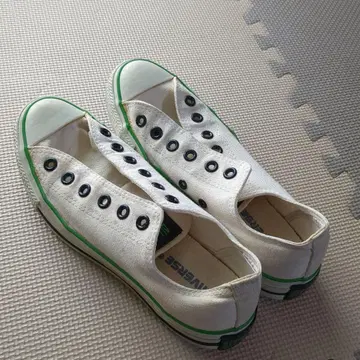 CONVERSE ALL STAR 화이트 스니커즈