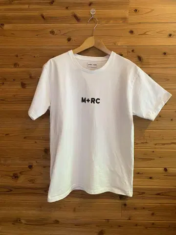 M+RC NOIR 티셔츠