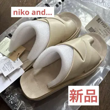 niko and.. 통굽 샌들 S 사이즈 새상품 니코 앤드