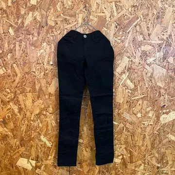 MOUSSYJEANS 마우지 캐주얼 팬츠 스키니 블랙 XS~S