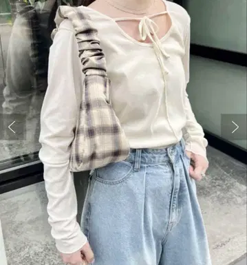 [당일 발송] kastane 리본 오픈 튤 TEE 아이보리