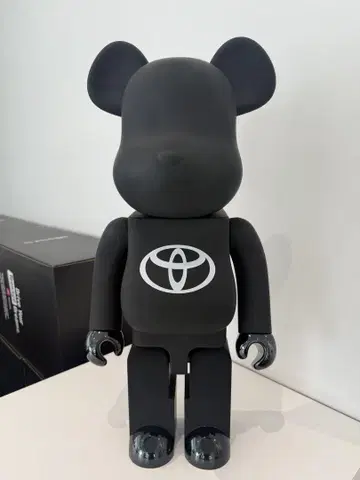 TOYOTA 베어브릭 피규어 블랙 1000%