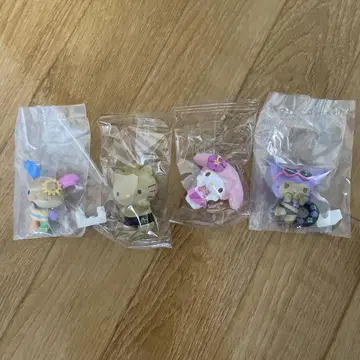 산리오 모두 함께 바캉스 피규어 세미 컴플리트 세트