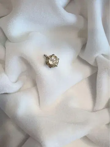 브라운 다이아 목걸이 0.74ct 플라티나 싱글 볼