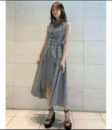 SNIDEL 슬리브리스 피쉬 테일 셔츠 원피스