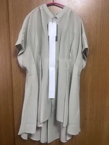 새상품 트라노이 TRANOI. tuck long blouse 블라우스