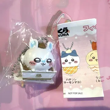 치이카와 쿠라스시 콜라보 모몽가 오리지널 피규어