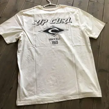 RIP CURL 립 컬 화이트 티셔츠 1969