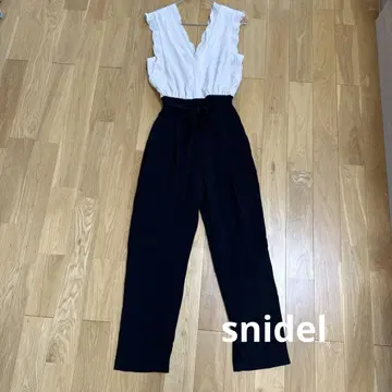 snidel 프릴 소매 올인원