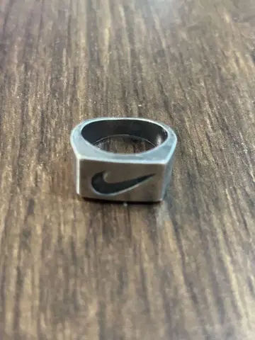 Nike 실버 스퀘어 반지