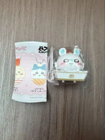 모몽가 쿠라스시 콜라보 피규어