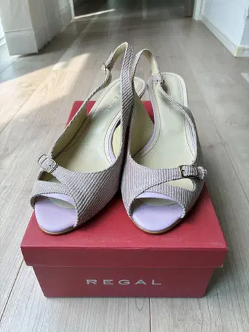 REGAL 핑크 코듀로이 슬링백 샌들