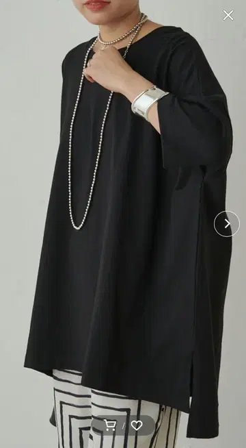 실물 이미지 추가 예정 Loungedress 티셔츠