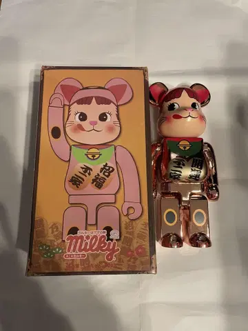 베어브릭 페코짱 핑크 400%