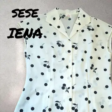 sese IENA 도트 체리 패턴 슬리브리스 셔츠
