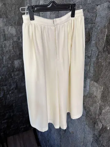 아이보리 와이드 팬츠 허리밴딩
