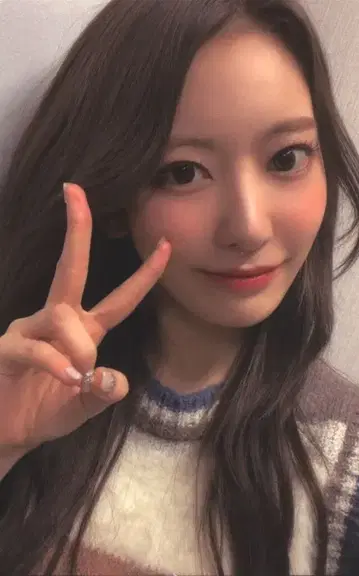 LE SSERAFIM FC 가입 SAKURA FEARNADA