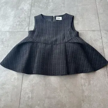 bibiy KATHERYN TWEED TOP 슬리브리스 블랙