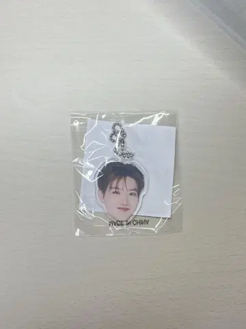 TREASURE popup 캡슐 토이 준규 얼굴 아크링 키링