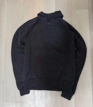 BANANA REPUBLIC 다크 그레이 스키퍼 니트 울