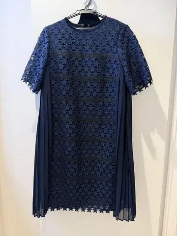 새상품급 MUVEIL 네이비 레이스 원피스 반팔