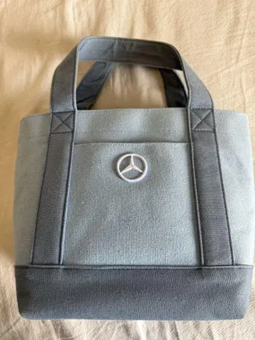 Mercedes 토트백 라이트 블루