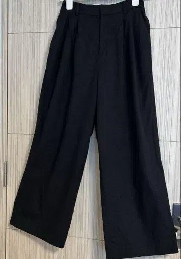 밴야드 스톰 턱이 있는 와이드 팬츠