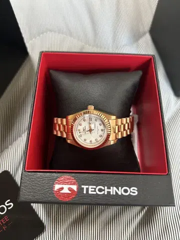 TECHNOS 자동 감기 손목시계 골드