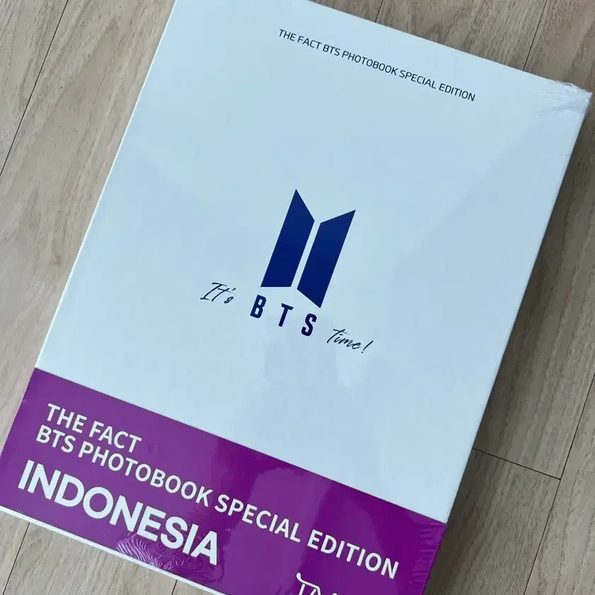 BTS BTS The Fact Photobook Special Edition Indonesia (New