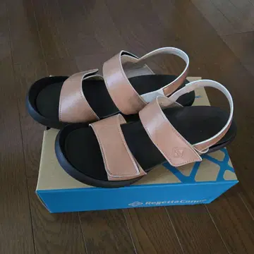 레게타카누 백 벨트 샌들