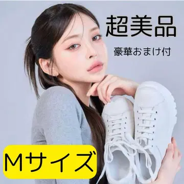 화이트 통굽 스니커즈 M 사이즈 럭셔리 덤 포함
