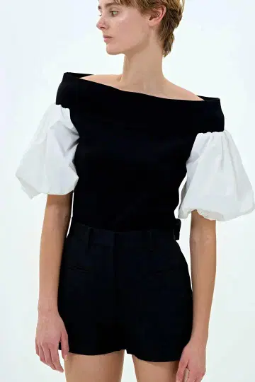 THE TOE 상의 Evriopis Docking Tops