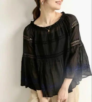 MOINON PLUS 면 100% 자수 블라우스 블랙 인도산