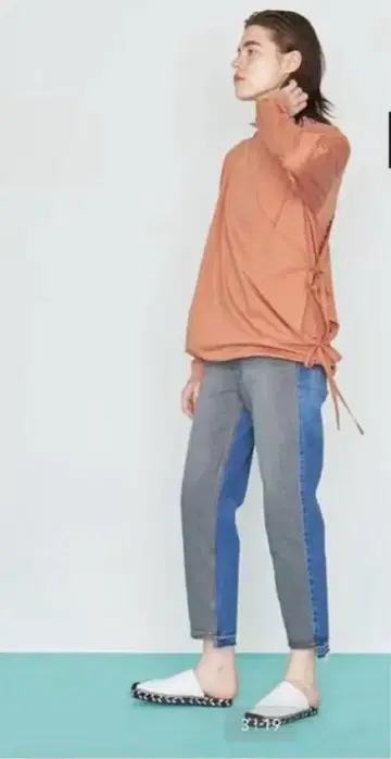 aewen matoph 바이컬러 데님 팬츠