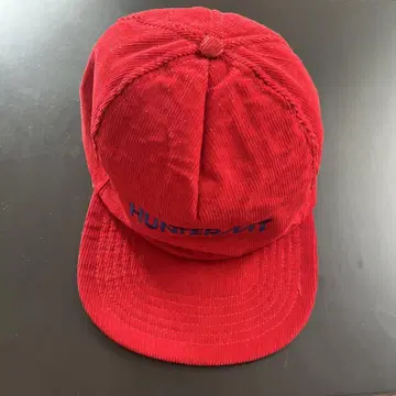 HUNTERMT 빨간색 코듀로이 캡