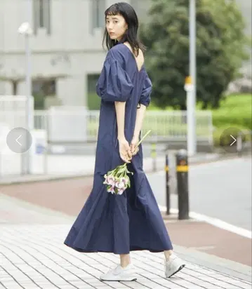 emmi 네이비 롱 원피스 발수