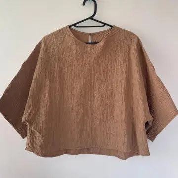 유나이티드 애로우즈 그린 라벨 릴랙싱 베이지 돌먼 블라우스