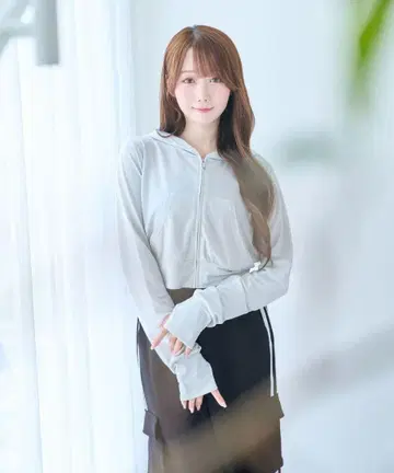 UV protection zip hoodie 로제 뮤즈 실버